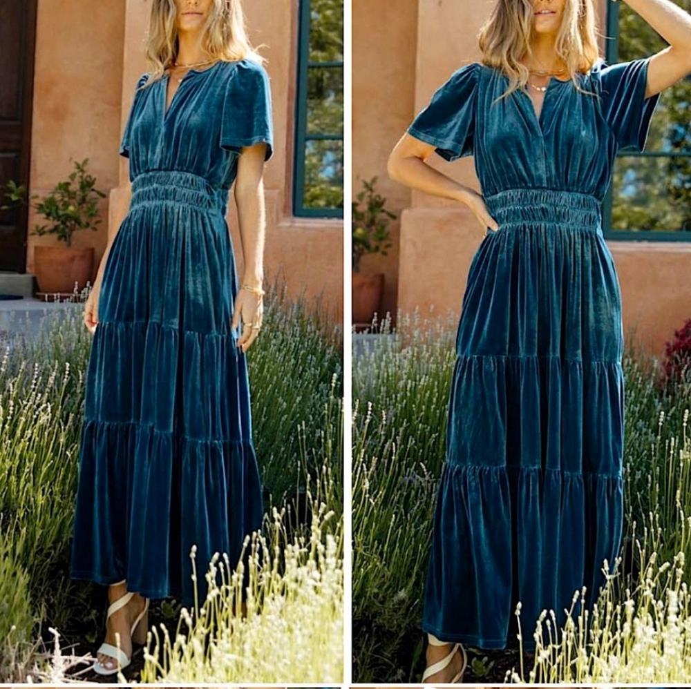Blue velvet smocked maxi S